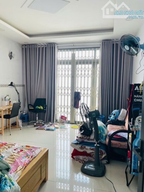 Mặt tiền đường số 9M Cư xá Ngân Hàng sát Lâm Văn Bền Tân Thuận Tây Q7 4 tầng 91m2  15.3 tỷ - 3