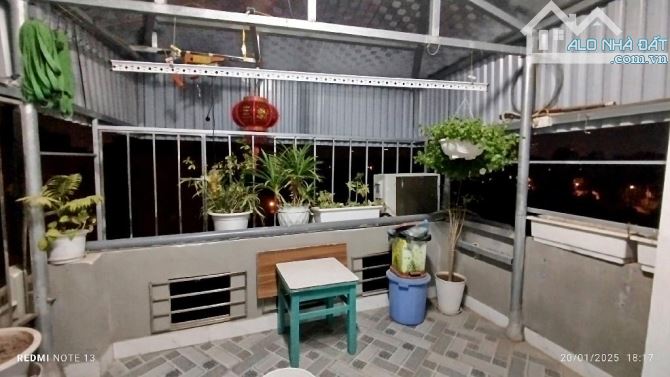 Mỹ Đình 40m2, 5 tầng - ngõ thông kinh doanh sầm uất, tiện ích xung quanh đầy đủ - 8tỷ - 8