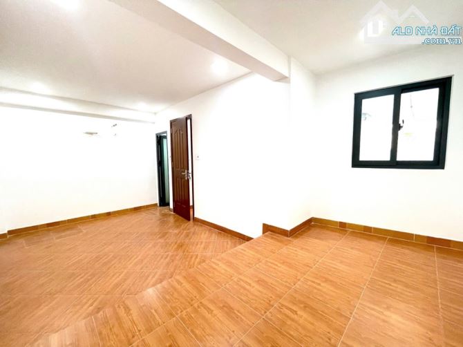 Bán nhà Trần Hữu Trang, phường 10, Phú Nhuận, DT 30m2 (5×6), 4 tầng, Giá 4.85 tỷ TL.