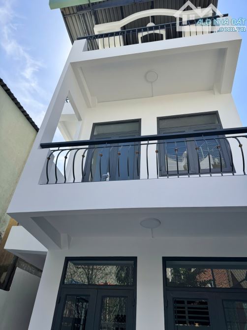 Bán Nhà Hẻm Ba Đình Gần Cầu Nguyễn Tri Phương- 5.1m x 17.6m- 88.m/2- 2 Lầu - F9 Q8