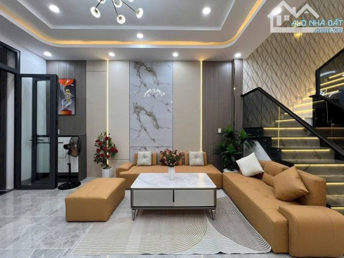 Deal hời đường Nguyễn Văn Công, Q. Gò Vấp. Giá: 4.2 tỷ/ 55m2, có SHR, hẻm 1/