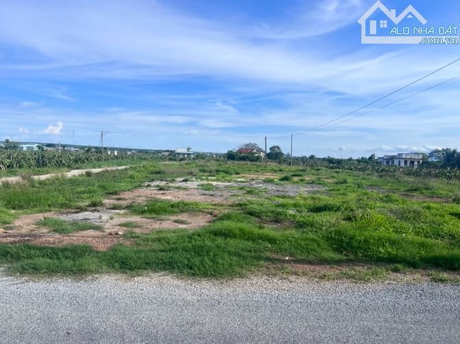 💥 BÁN ĐẤT LÔ GÓC 2 MẶT TIỀN ĐƯỜNG NHỰA  XÃ HÀM MỸ SÁT NHẬP VÀO TP. PHAN THIẾT