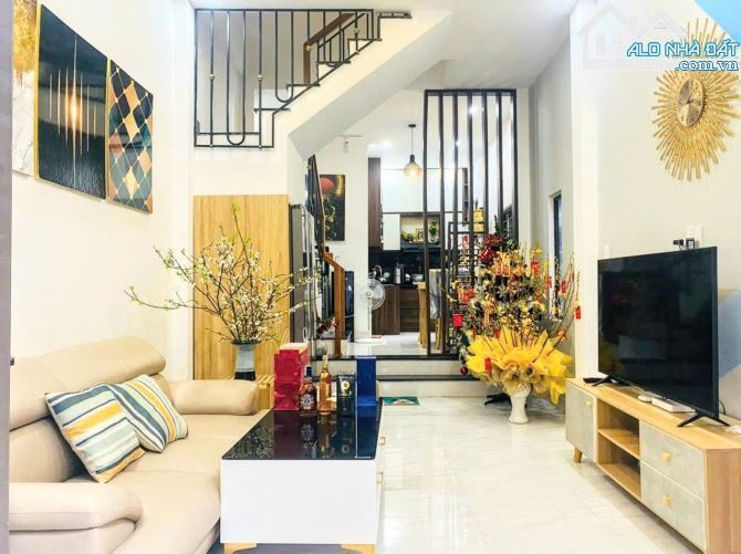 Nhà 1/ đường Nguyễn Thái Sơn, P5, Gò Vấp, 60m2, Sổ riêng, giá 3 tỷ 5, HĐ thuê 15tr