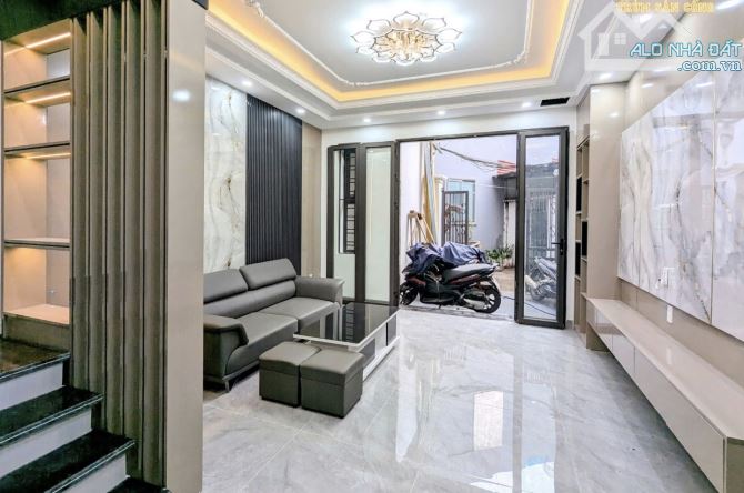 Bán nhà 4 tầng Miếu Hai Xã , Dư Hàng Kênh, Lê Chân 45m2, giá 3,35tỷ