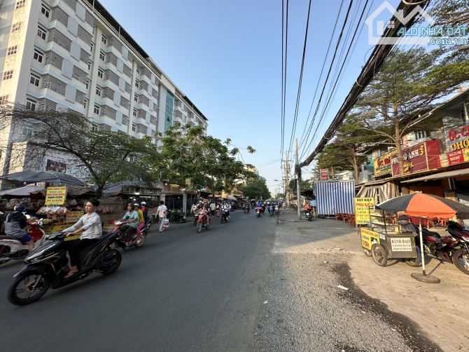 mặt tiền đường tăng nhơn phú quận 9 ngay cao đẵng công thương khu kinh doanh sầm uất 24/7