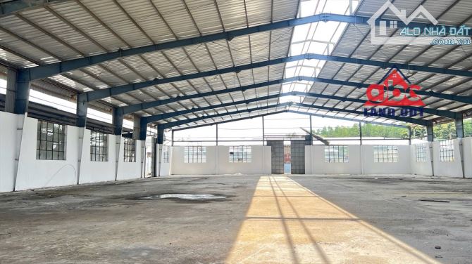 95.000vnd/m2 cho thuê xưởng 3.700m2 trong KCN Tam Phước - Biên Hoà .