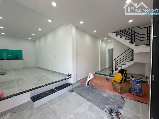 Bán nhà Bình Quới , P28 , 52m2 , 2tỷ TL