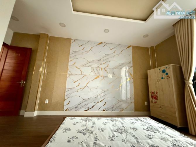 Bán Nhà Hẻm Thẳng Dưong Bá Trạc - 3.67m x 8.61m -DTCN-29M.2- 1 Trệt 2 Lầu -2PN -3WC- F1 Q8 - 1