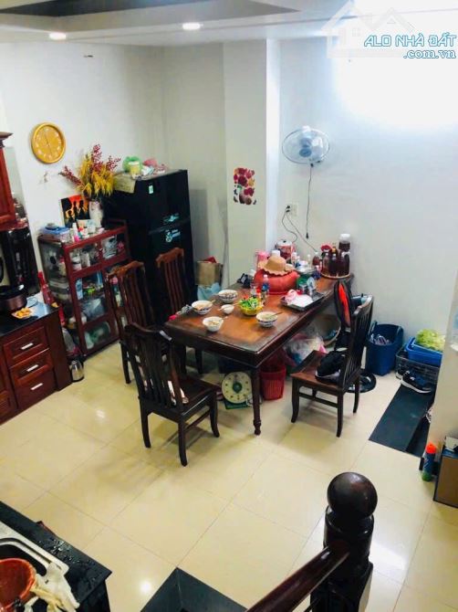 BIỆT THỰ MINI 3 TẦNG KHU DÂN CƯ VIP HUỲNH VĂN NGHỆ - PHẠM VĂN BẠCH. DT 6Mx14M. NỞ HẬU 7M - 1