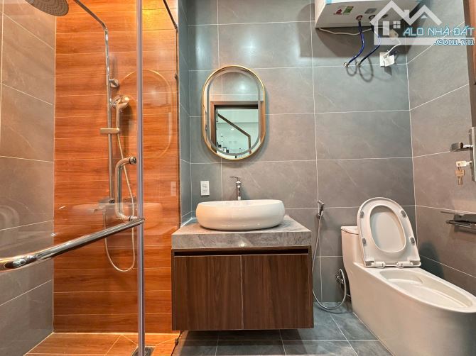 Bán nhà 4 tầng sạch đẹp ngõ ô tô Miếu Hai Xã - 1