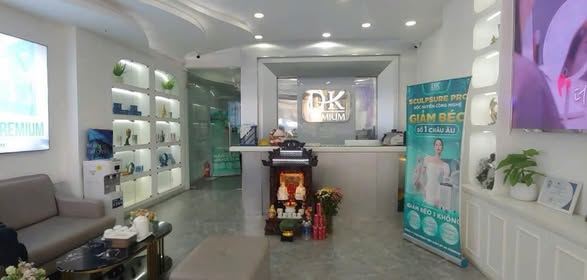 Cho thuê NHA KHOA -Spa MT số 55 đường 3 tháng 2, Q10. Dt: 5,5x20m, Kc: trệt 4 lầu. - 1