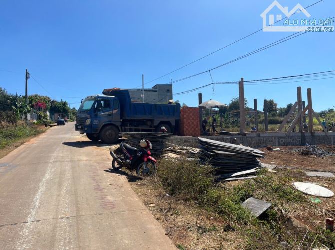 Đất mặt tiền kinh doanh cuối Ymoan rẻ trái hẻm 473 - 1