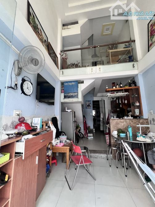 🏠🧸GẤP BÁN-HẺM ÔTÔ THÔNG-SÁT MẶT TIỀN TRƯỜNG SA +LÊ VĂN SỸ -Q3-41M2-3TẦNG-NHỈNH 10 TỶ. - 1