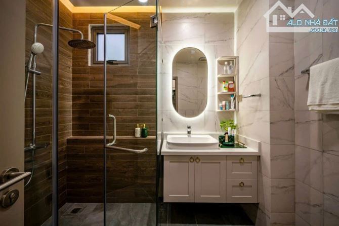 HẺM Ô TÔ VIP TRẦN BÌNH TRỌNG P3 QUẬN 5 (8X11M) 5 TẦNG GIÁ CHỈ 18.7 TỶ - 1