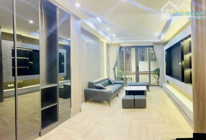 Bán nhà mới Hồ Tây, Thang máy Siêu đẹp, 50m2*7T giá 14.3 tỷ Võng Thị, Tây Hồ - 1