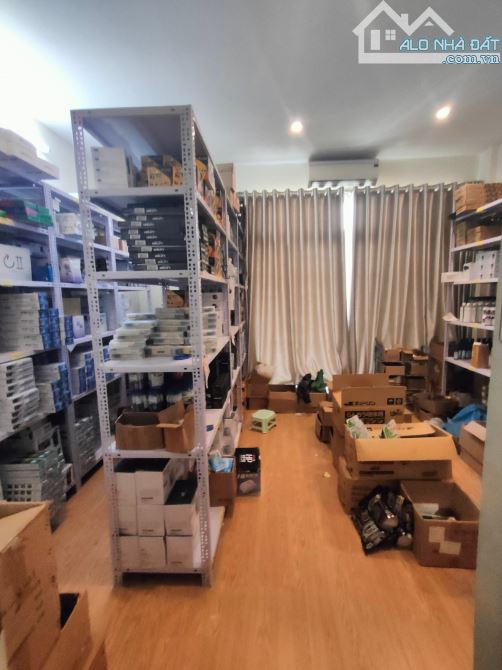 19.2 TỶ PHÂN LÔ TRẦN QUỐC HOÀN 70m 5T MT 6m GARA Ô TÔ TRÁNH KINH DOANH DÂN TRÍ AN NINH TỐT - 1