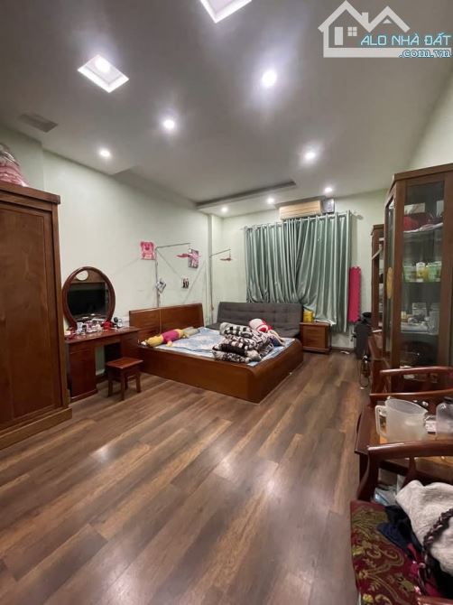 NHỈNH 8 TỶ CÓ NHÀ NGUYỄN KHANG 85M² MT 6,5M SIÊU HIẾM - NGÕ VÀO THÔNG - KINH DOANH - Ô TÔ - 1