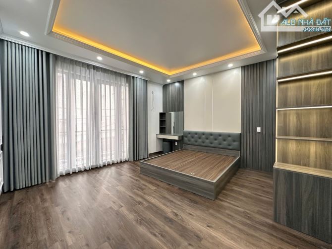 Bán nhà 4 tầng sạch đẹp ngõ ô tô Miếu Hai Xã - 2