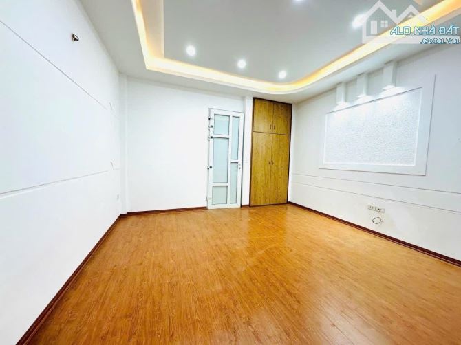 BÁN NHÀ XUÂN LA – 32M² – 5 TẦNG – MẶT TIỀN RỘNG 4.5M – NHÀ ĐẸP Ở NGAY  Gia đình cần bán că - 2