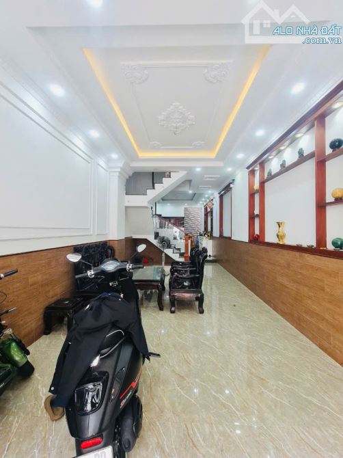 Gấp Bán Nhà Đẹp Đường Tây Thạnh- đường 5m- khu công nghiệp Tân Binh - 60m2- Nhỉnh 5 ty - 2