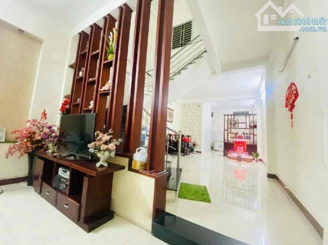 Nhà 2 tầng đường Khúc Hạo- 125m2 ngang 5m- Sơn Trà- Chỉ Hơn 7tỷ - 2