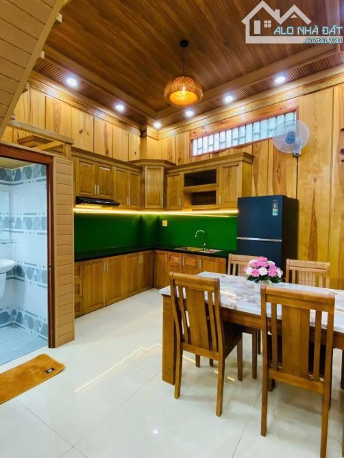 BÁN NHÀ - 44M2 - HẺM THÔNG 5M - NGAY CHỢ THẠCH ĐÀ P14 - 2