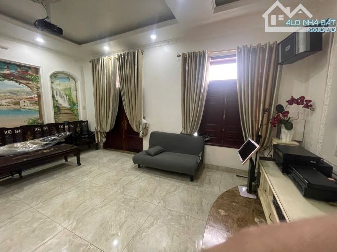 Bán Nhà Gò Vấp - Hẻm Xe Tải Phạm Văn Chiêu - 5*19, 3 tầng - 10 Tỷ! - 2