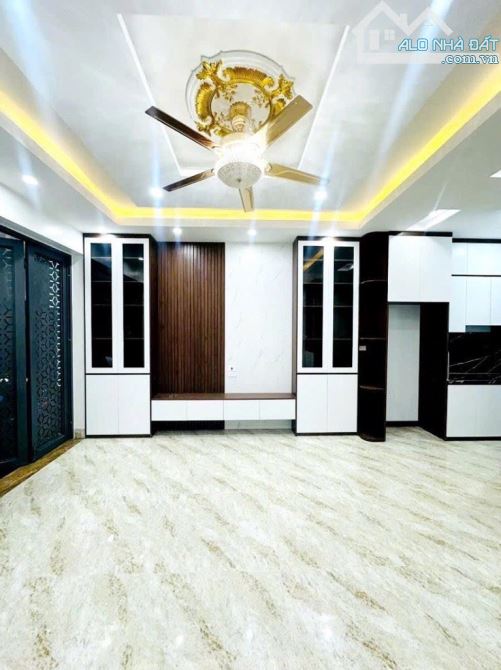 BÁN NHÀ TỨ LIÊN, NHÀ MỚI Ở LUÔN, THANG MÁY, 37M2, 5 TẦNG, 8.7 TỶ - 3