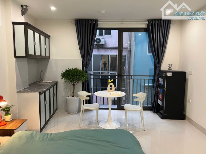 Cho Thuê CCMN 347 Cổ Nhuế Bắc Từ Liêm 30m2 Studio Ban Công Full Nội Thất Thang Máy 22Room - 3