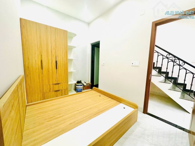 Bán Home Stay 3 Tầng 2 Mặt Tiền Kiệt Ô Tô Nguyễn Công Trứ – Ngay Phố Tây Sầm Uất - 3