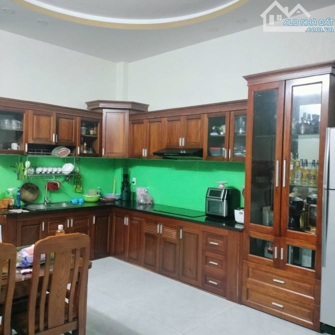 Nhà 3 tầng, ngay khu Công Nghệ Cao Q9, khu phân lô, 60m2, 4 PN, ở ngay, 5.2 tỷ - 3
