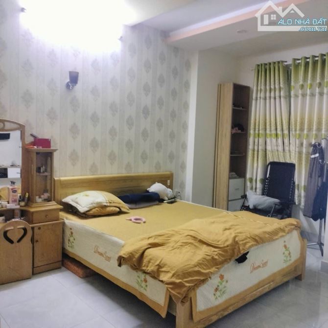Nhà 3 tầng, ngay khu Công Nghệ Cao Q9, khu phân lô, 60m2, 4 PN, ở ngay, 5.2 tỷ - 4