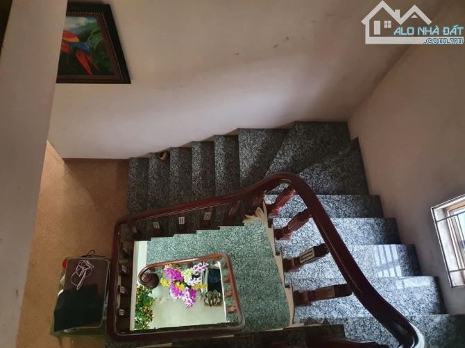 NHÀ DÂN XÂY ĐẸP LÔ GÓC 3 THOÁNG Ô TÔ ĐỖ CỬA VĂN QUÁN HÀ ĐÔNG 80m 9 TỶ - 5