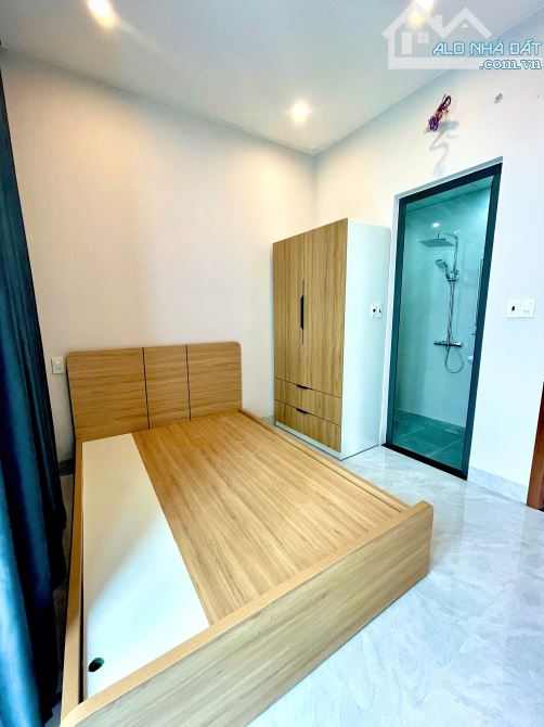 Nhà 3 tầng kiệt Nguyễn Công Trứ giá chỉ 5.x tỷ - Có thể làm homestay - 5