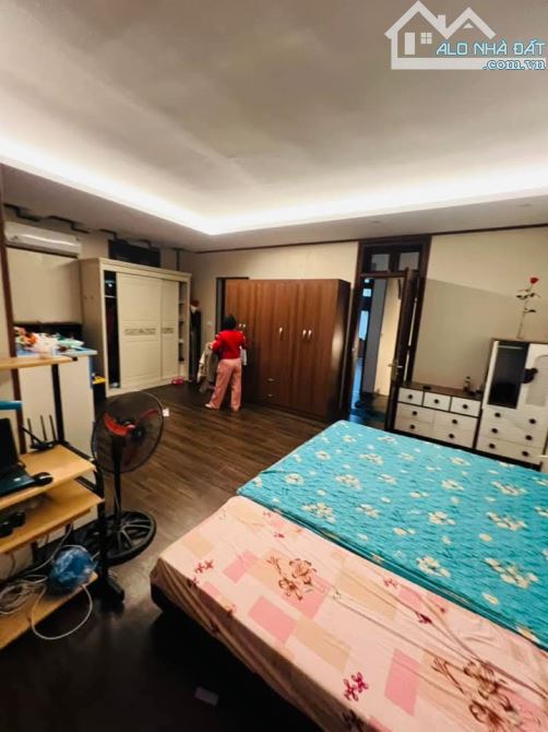 BIỆT THỰ SÂN VƯỜN TẠI ĐỘI NHÂN, 2 THOÁNG, VỈA HÈ Ô TÔ ĐỖ, KHU BIỆT THỰ LIỀN KỀ - 5