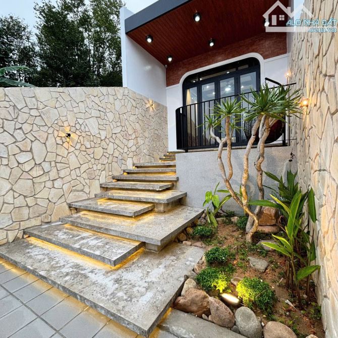 BÁN VILLA TÂN CỔ ĐIỂN FULL NỘI THẤT CAO CẤP KIỆT OTO QUẢNG TẾ - THỦY XUÂN - 8