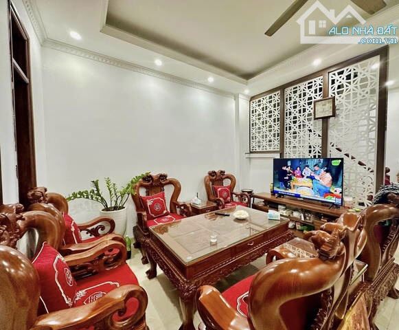 🏡 CẦU GIẤY - TÂY HỒ - NHÀ ĐẸP LONG LANH - HAI MẶT NGÕ THOÁNG 🏡