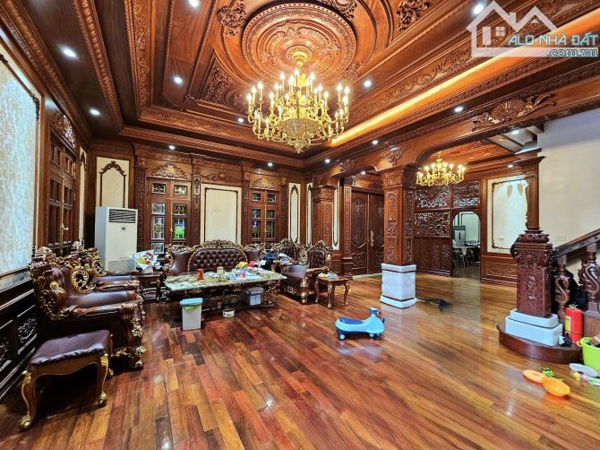 Bán nhà Đằng Hải biệt phủ thang máy độc lập