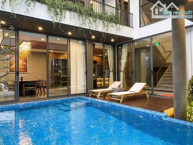 Bán căn VILLA có hồ bơi ngay sát sông, cạnh Lãnh sự quán Trung Quốc. Khu Nam Việt Á