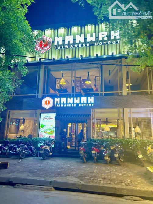 Cho thuê LÔ GÓC mặt phố HUỲNH THÚC KHÁNG : 150m2 x 7 tầng - Mặt tiền 30m
