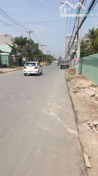 Bán 2460m2 đất Mặt tiền Nguyễn Xiển ngay Vinhome Q9 chỉ 89 tỷ
