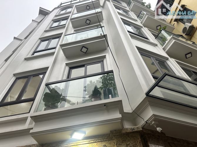 Bán Nhà Ngõ 344 Ngọc Thuỵ . 43m2 6 tầng 3PN 5VS. Nội Thất Cơ Bản . đường ô tô tránh 8tỷ5