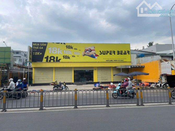 Cho thuê nhà 1468 Lê Đức Thọ, Quận Gò Vấp - DT 20x49m, trệt suốt