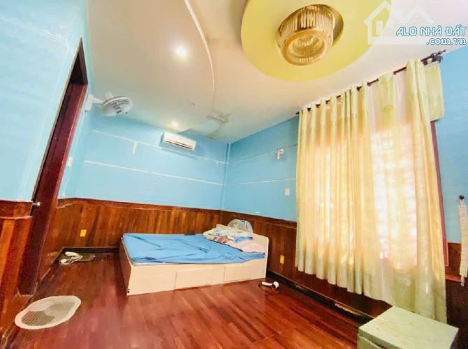 SIÊU ĐẦU TƯ- NHÀ 3 TẦNG TỐNG PHƯỚC PHỔ- DIỆN TÍCH LỚN 130M2- NGANG 6M- TT HẢI CHÂU- 9,XTỶ