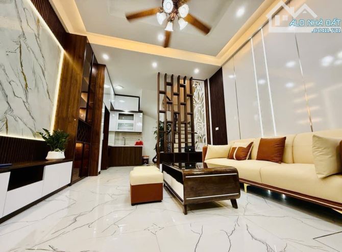 BÁN NHÀ GIÁP NHỊ HOÀNG MAI-NGÕ THÔNG-KINH DOANH-VĂN PHÒNG-XÂY MỚI FULL NỘI THẤT-35M-7 T.Ỷ