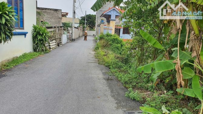 Bán đất Đông Bình, TT Gia Bình, 120m2, MT 6m, ngõ ô tô, nở hậu, giá cực rẻ chỉ 1.5ty