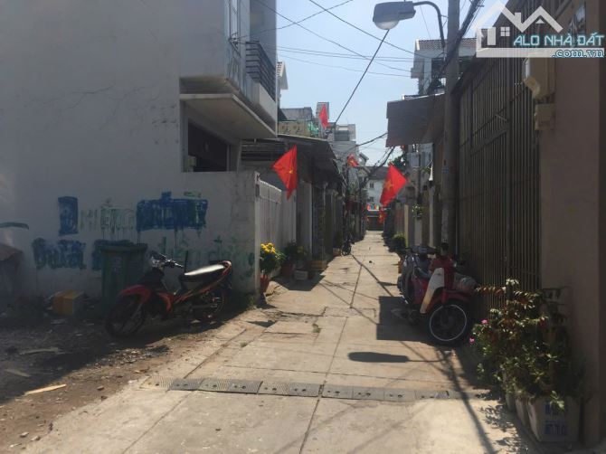 Đất điện tích khủng- tách được 2 thửa-10*14m- Nhỉnh 5 tỷ   Diện tích 10*14 full thổ cư - 1