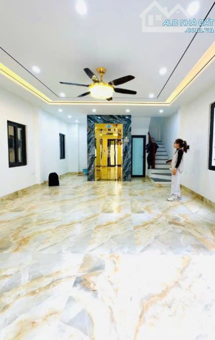 B.ÁN NHÀ CUỐI TRỊNH VĂN BÔ, 47M2X5T, Ô TÔ TRÁNH, VỈA HÈ, THANG MÁY, SÁT HỒ, NHỈNH 10 TỶ - 1