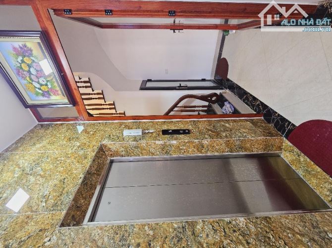 Bán nhà Minh Khai , ngõ thông , ba ngác tránh , thang máy phi vèo vèo dt 40m x 6T x 8,6 Tỷ - 1