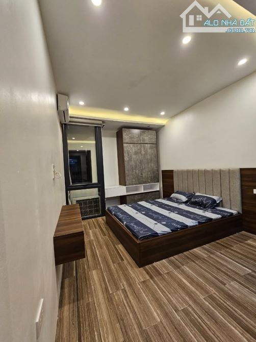 🏠 Nhà đẹp dân xây3 mặt tiền, Phạm Văn Đồng, Bắc Từ Liêm 65m2, 5 tầng, ô tô vào nhà giá 18 - 1